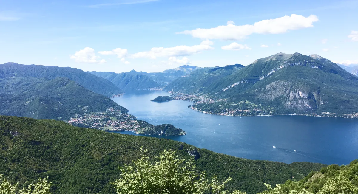 Panoramic view of Lake Como from Passo Agueglio
